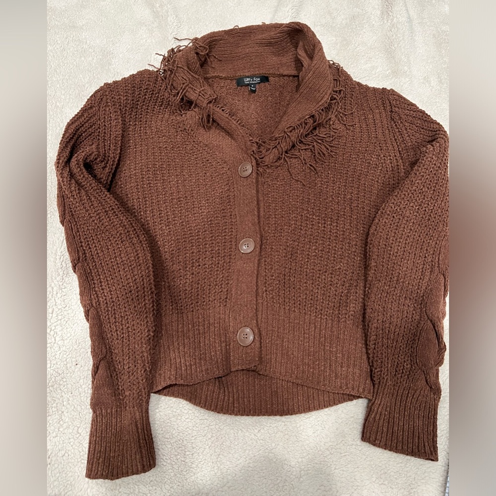 Sweater with fringe